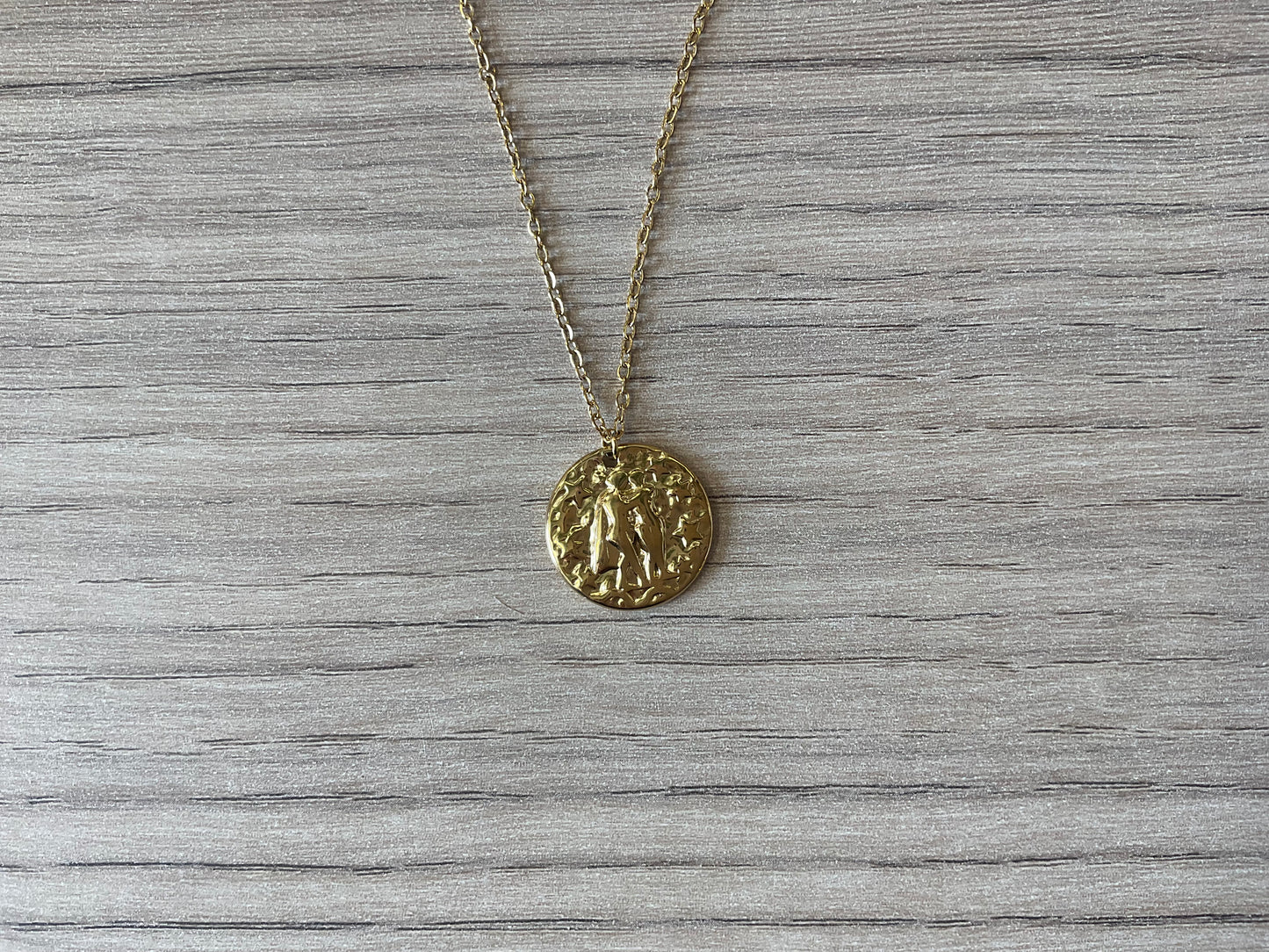 ✨ Collier Signe Astrologique en acier inoxydable doré – Réglable