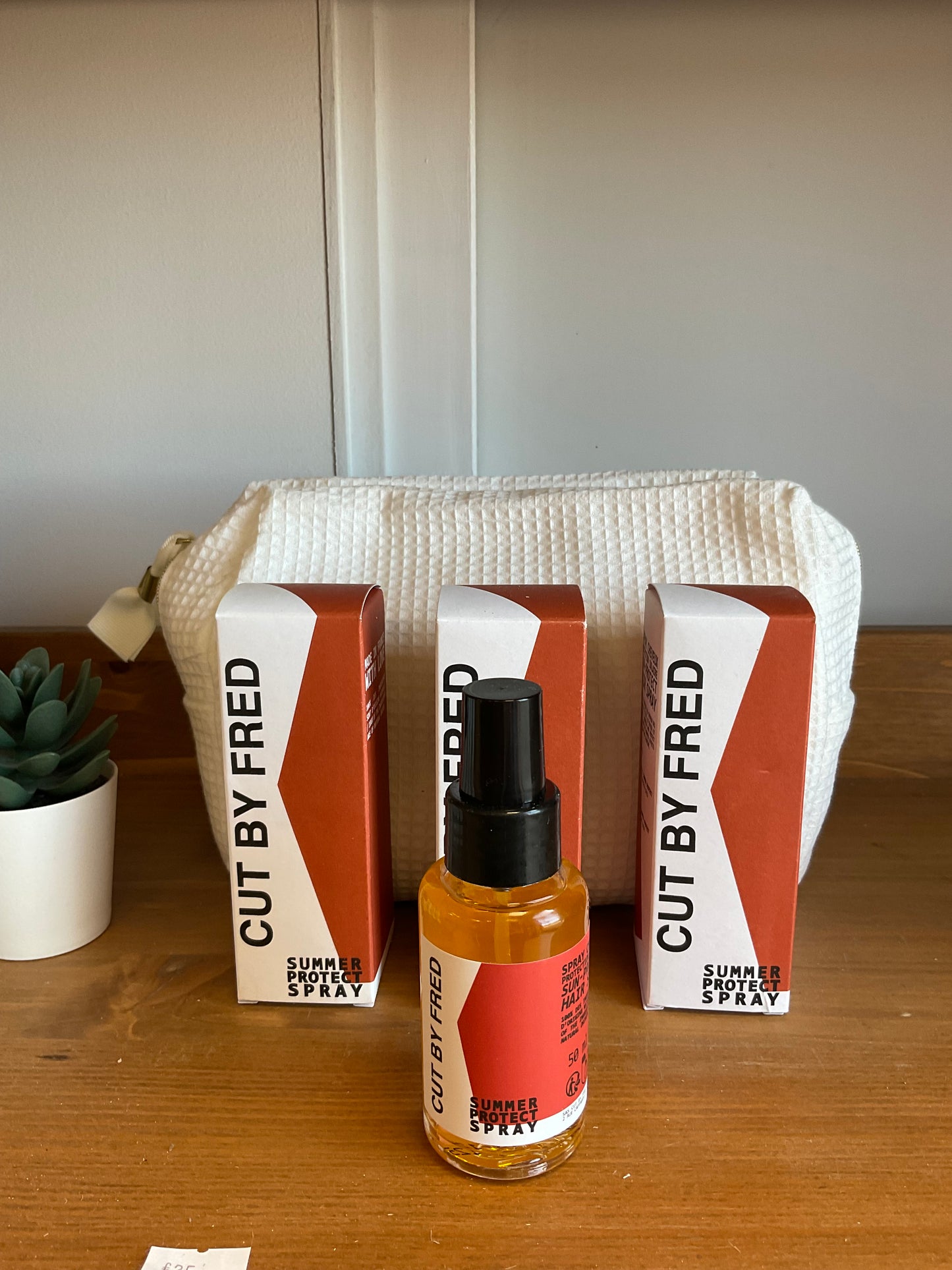 🌞 Summer Protect Spray – Cut By Fred
