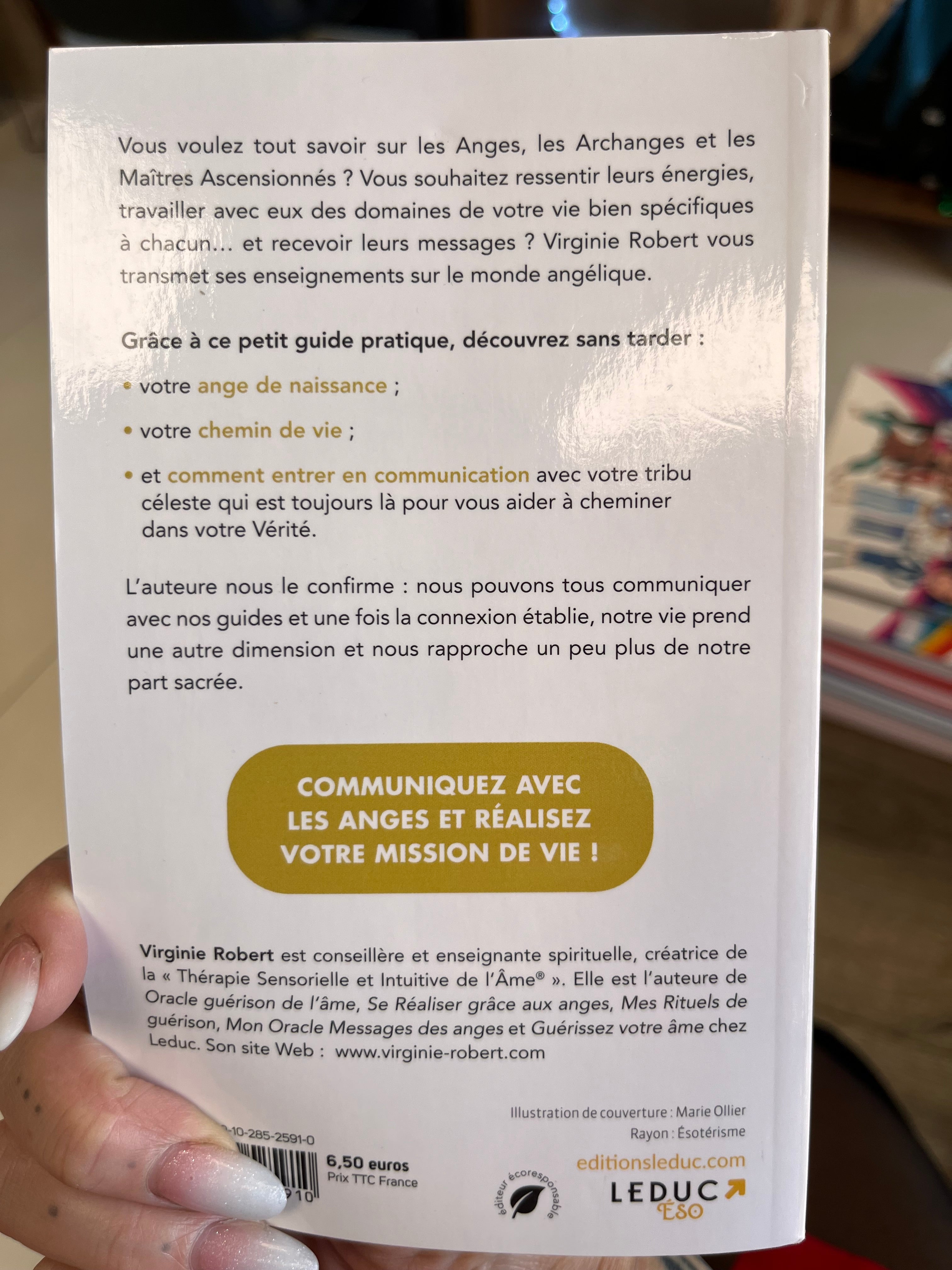 JE COMMUNIQUE AVEC LES ANGES