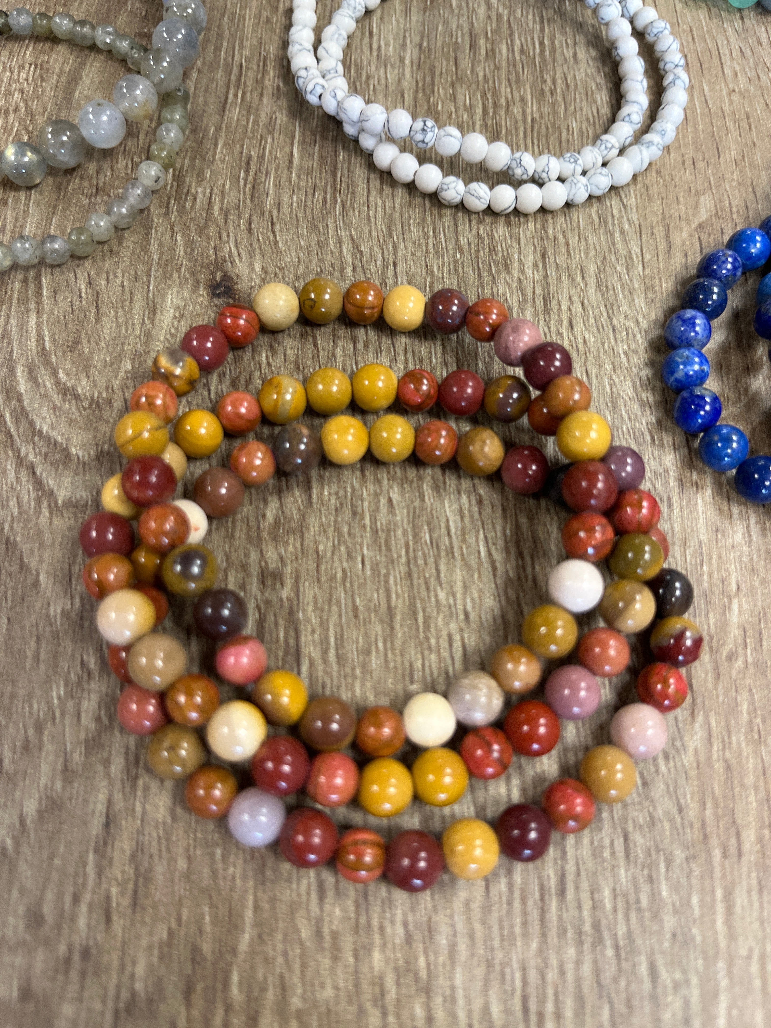 Bracelet en Pierres Naturelles – Lithothérapie & Protection Énergétique