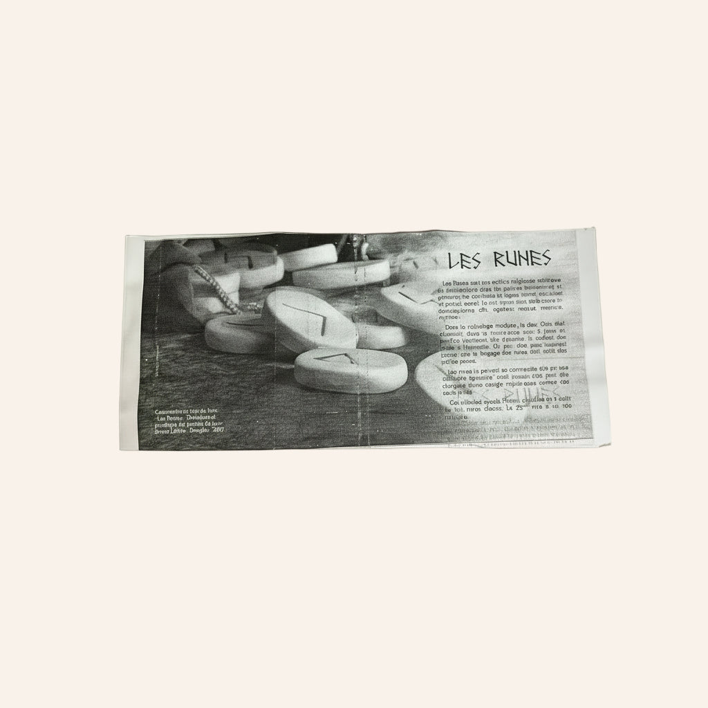 Runes divinatoires en pierres naturelles