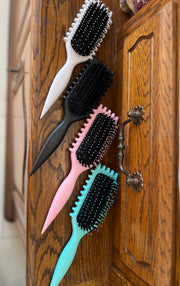 Brosse Magique : 3-en-1 multifonction pour cheveux – Démêlage, coiffage et massage du cuir chevelu