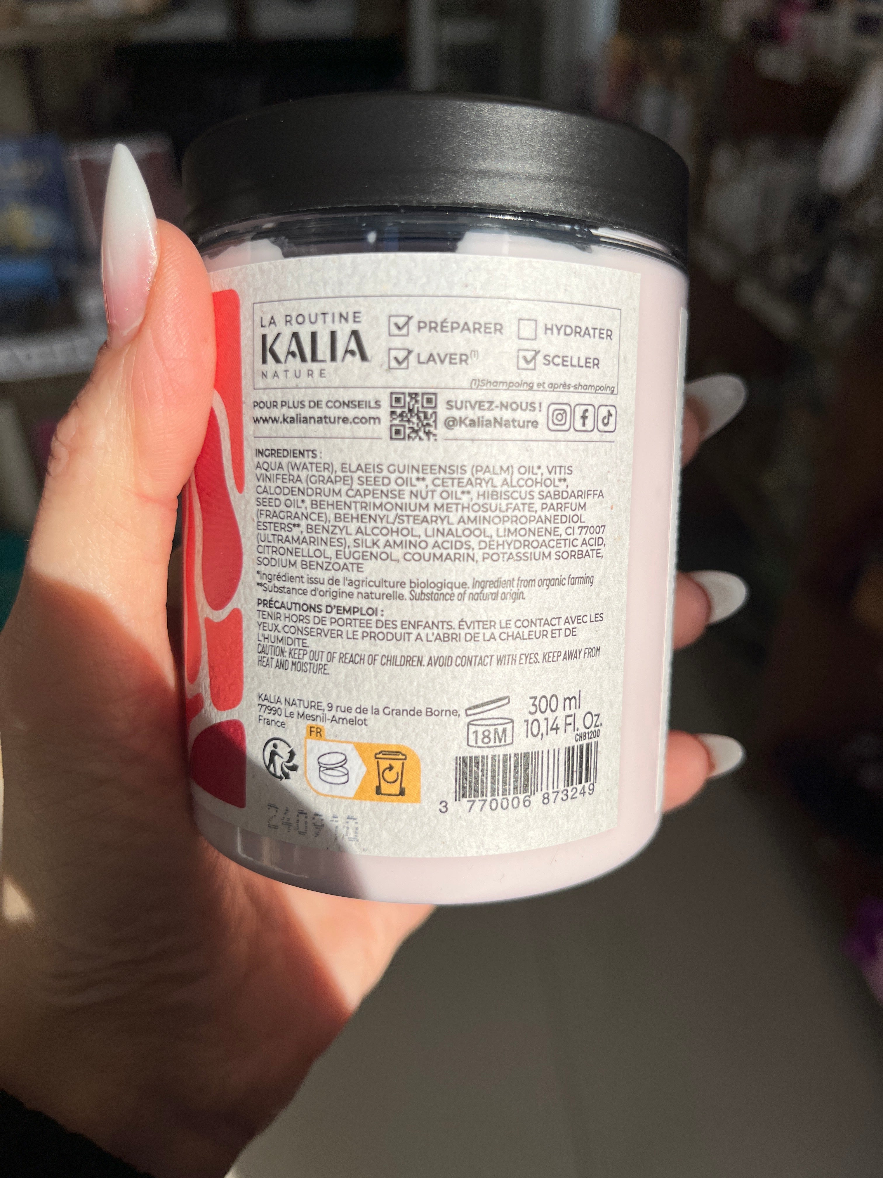 Crème d’hibiscus, 3 en 1