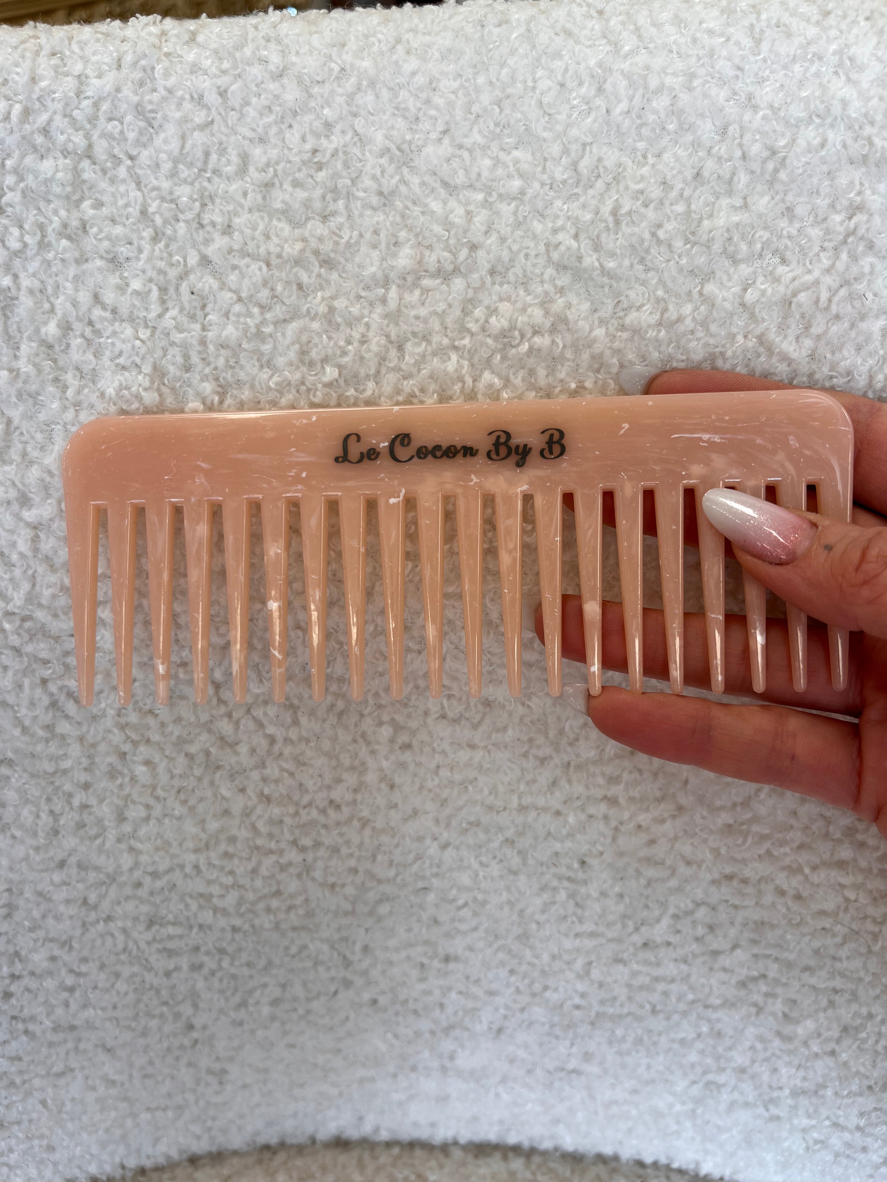 Peigne Rose 🥀 gravé Le Cocon by b